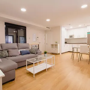 https://apartamento-duplex-la-estrella.hotelsincadiz.net