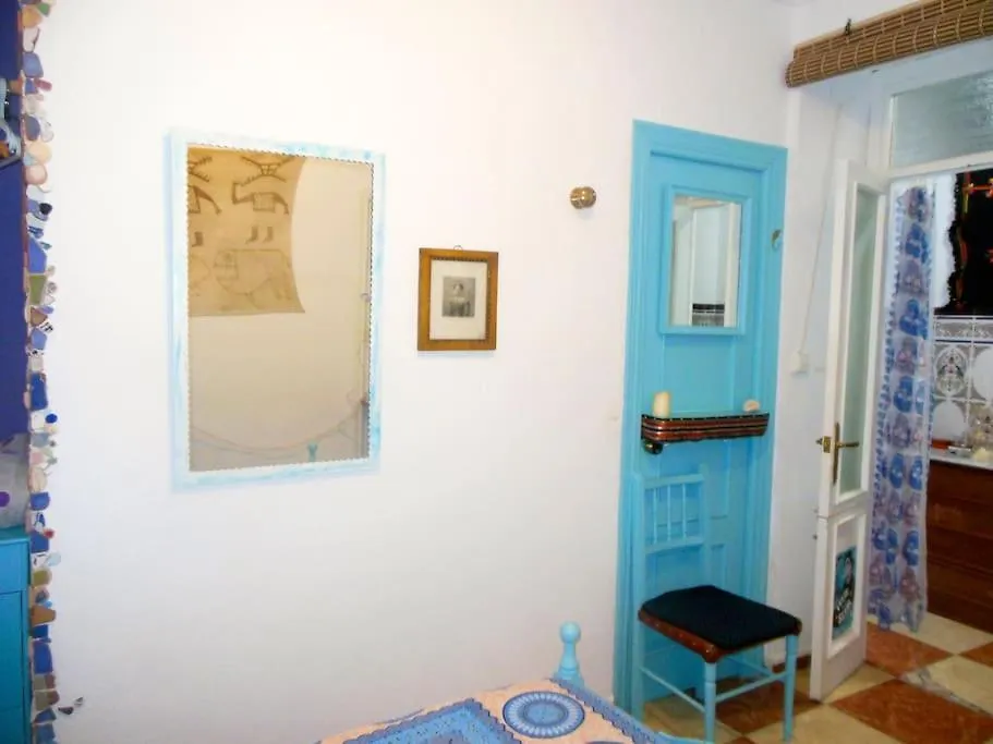 Habitaciones La Pepa Cadiz Spain