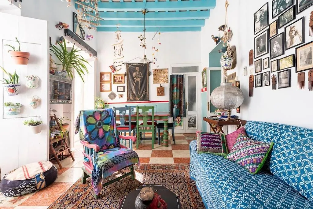 Homestay Habitaciones La Pepa Cadiz Spain